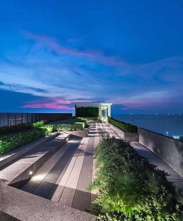 The Base Central Pattaya Extérieur photo